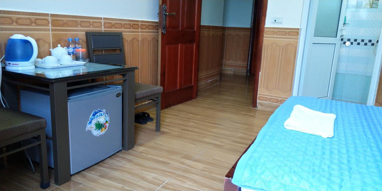 Backpackers Hotel Ha Tinh Exterior photo