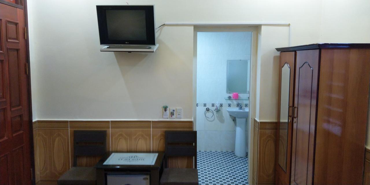 Backpackers Hotel Ha Tinh Exterior photo